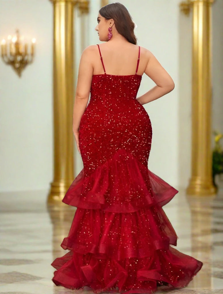 Walk Bold sequin mesh splicing evening dress in red, designed for bold and elegant formal occasions.