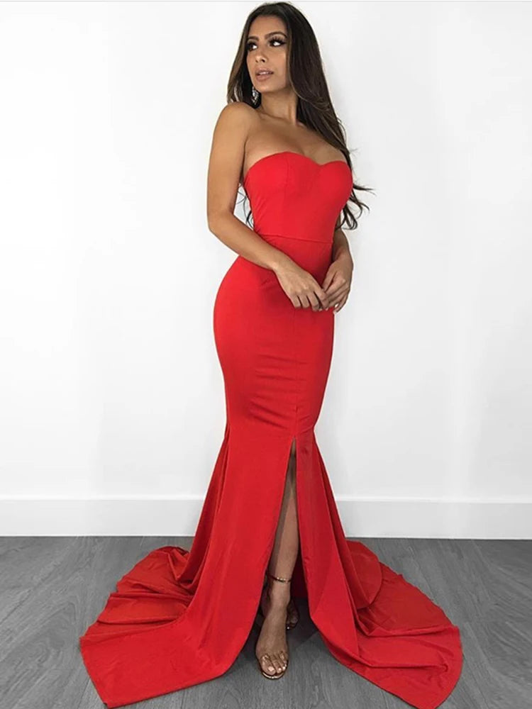 Strapless split floor-length mermaid prom dress, available in red and black, perfect for evening parties and formal events.